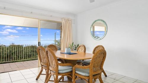 Woorim House | Top Floor Beachfront Apartment