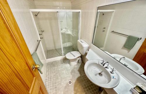 Narooma Hotel | Top of the Town Motor Inn
