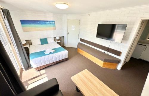 Narooma Hotel | Top of the Town Motor Inn