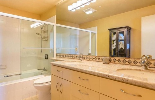 Financial District Condo | Top of the World Views in the Heart of San Francisco!