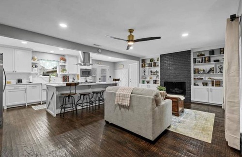 Oak Cliff House | Top Rated Updated Home with Game Room. Cozy Family Getaway