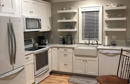 Rapid City Apartment | Torch Lake Bunk House - 15 minutes to Great Lakes Equestrian Festival