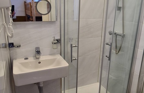 Roundham Hotel | Torland Seafront Hotel