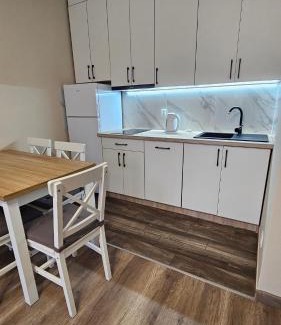Karwia Bed & Breakfast | Toskania Pokoje Goscinne