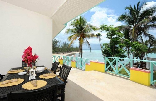 South Palmetto Point House | Totally Secluded 40-Acre Beachfront Estate, Privat