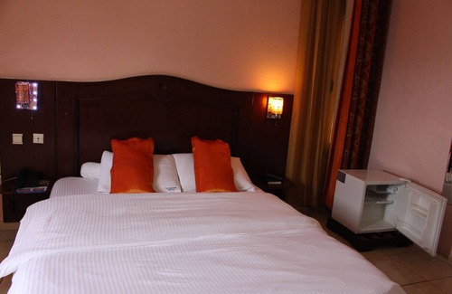 Yaounde Hotel | Tou'Ngou Hotel