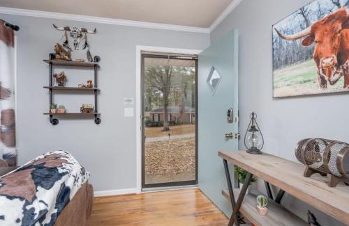 Northport House | Touchdown Townhouse: Your Home near Stadium