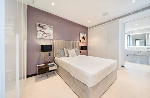 Waterloo Apartment | Tower Bridge - With Luxury Gym & Pool