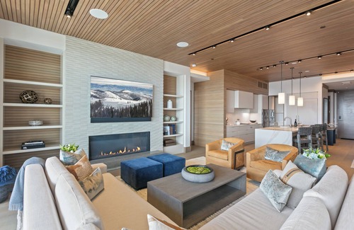 Empire Pass Condo | Tower Club Residences - Three Bedroom Deluxe #6