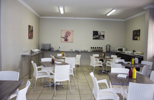 Germiston Hotel | Towers Lodge