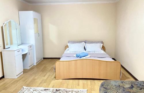 Almaty Apartment | Town House, Метро Райымбек