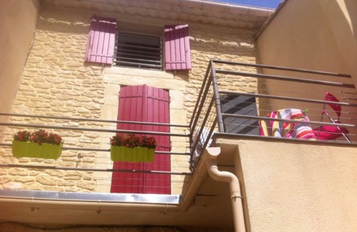 Chateauneuf-du-Pape House | TOWN HOUSE IN PROVENCE