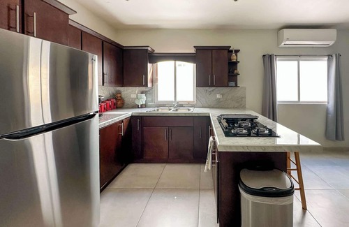 Centro House | Town & Shore Escape 3BR Haven