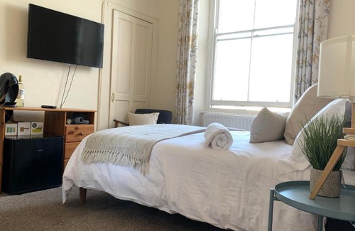 Barbican Bed & Breakfast | Townhouse II