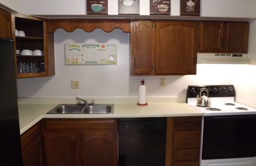 Karns House | Townhouse is ready and waiting for your East TN adventure; work or relaxation.