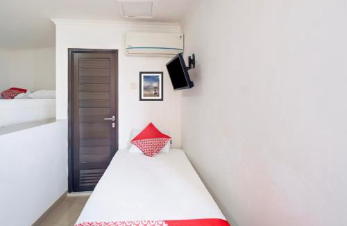 Old Jakarta Hotel | Townhouse Oak Gunung Sahari Near Ancol