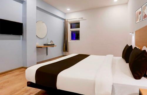 Allahabad Hotel | Townhouse Oak Prayagraj Railway Station