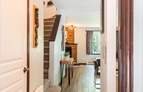 Mont-Tremblant House | Townhouse On The Golf W Pool Access -aiglon 1717