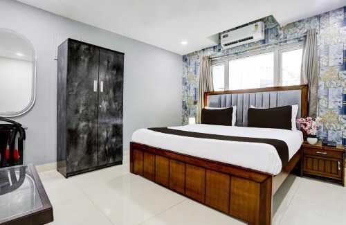 Madhapur Hotel | Townhouse VIP Hills Hitech City