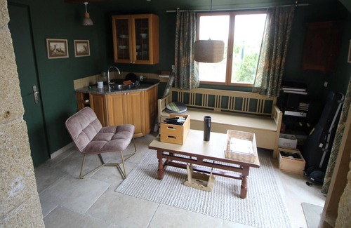 Remoulins House | Townhouse with direct view of the Gardon