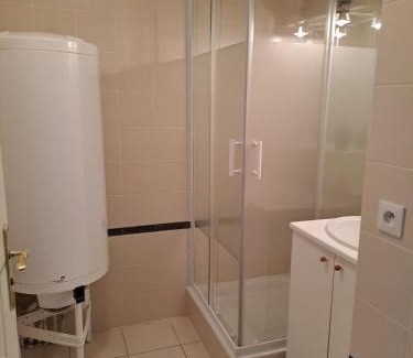 Tregastel Apartment | Trégastel Appartement 50 m de la plage