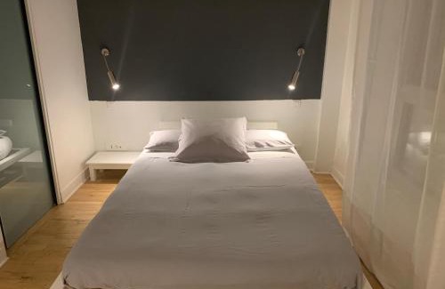 Neuilly-sur-Seine Apartment | Trés Beau Studio (face bois), 10mn de l'Etoile