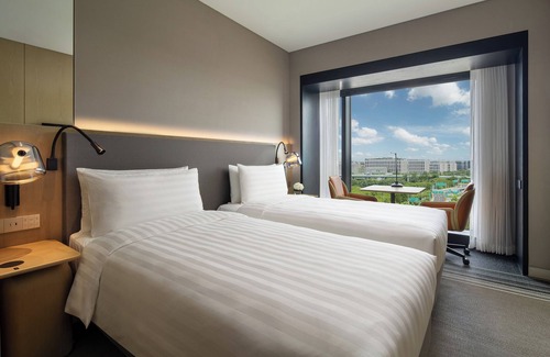 Minhang Hotel | Traders Hongqiao Airport,Shanghai
