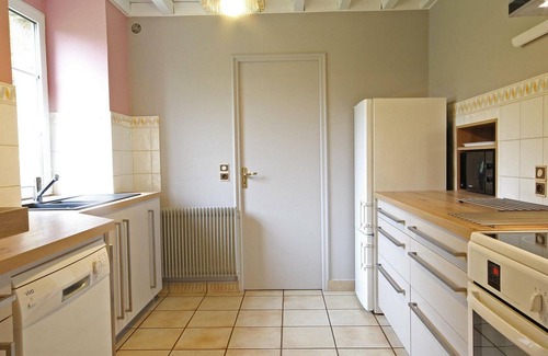 Les Monts-d'Andaine Cottage | Traditional Cottage in Normandy with WIFI and Pets Allowed