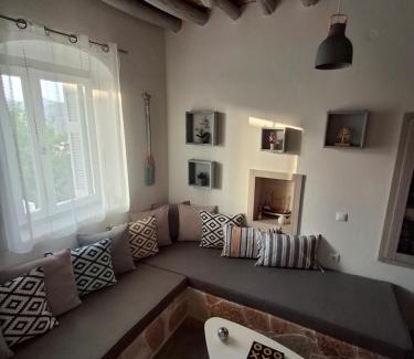 Naxos House | Traditional house in the heart of Naxos