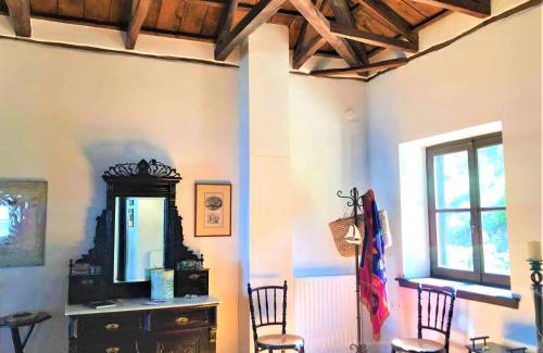 Lefokastron Villa | Traditional Luxury House Kedavros
