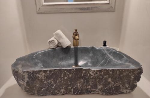 Kithnos House | Traditional suites in Chora Kythnos #3