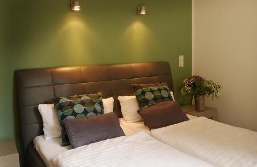 Rhein-Erft-Kreis District House | Trafohaus am Kaiserbahnhof