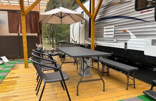 Fujikawaguchiko RV Rental | Trailer House Consecutive night plan 26 peop/Minamitsuru District Yamanashi