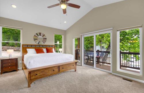 Sunrise Beach House | Trails End Hideaway - Waterfront