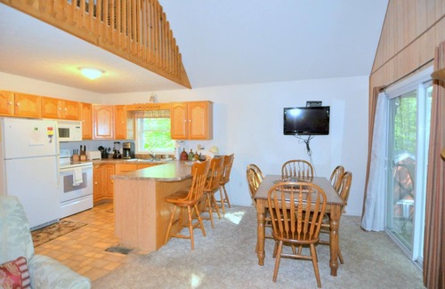 Great Cacapon House | Trails End River Retreat - Riverside