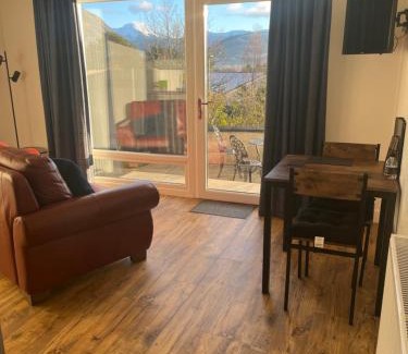 Banavie Apartment | TRAMORE - self contained 1 bedroom unit - king size bed - free private parking - 3 miles from Fort William High Street