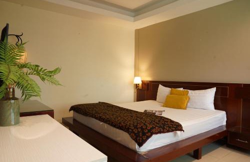 Binh Thanh Hotel | Trang An Hotel - 5 minutes Landmark 81