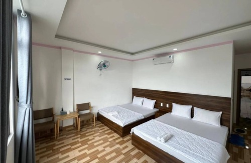 Thuan An Hotel | Trang Huy Hotel BD - by BAY LUXURY