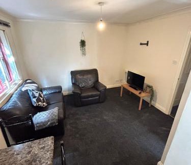 Edmonton Apartment | Tranquil 1BR in Edmonton