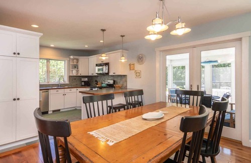 West Tisbury House | Tranquil and Centrally Located West Tisbury Home