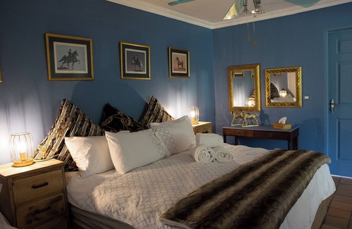 Hekpoort House | Tranquil Cottage on Horse Farm