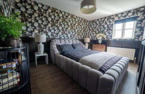 Enniskillen House | Tranquil Cottage Retreat in Enniskillen