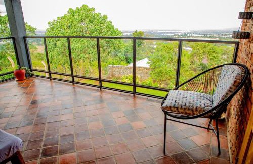 Arusha House | Tranquil Hillhouse
