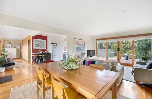 Howrah House | Tranquil Home in Howrah