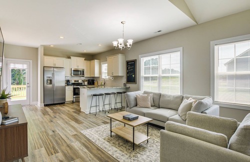 Kipling House | Tranquil Lillington Retreat Near Cape Fear River!