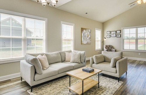 Kipling House | Tranquil Lillington Retreat Near Cape Fear River!