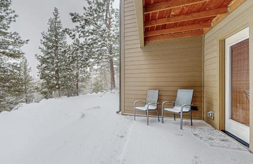 Bend Apartment | Tranquil Pines at Seventh Mountain