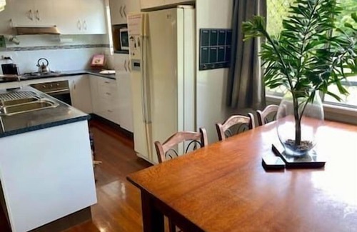 Railway Estate House | Tranquil Retreat Meets City Convenience