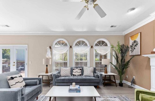 Alpharetta House | Tranquil Retreat on Kimball Trace