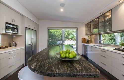 Swanbourne House | Tranquil Summer Holiday Retreat